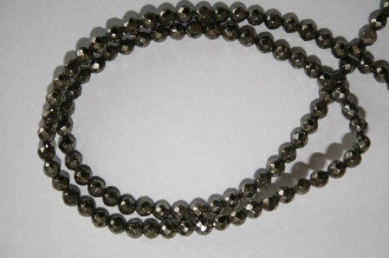 Pyrit Perlen, facettiert, 4 mm