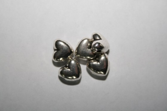 Herzperle aus Tibetsilber, 10 mm